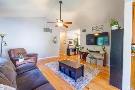 1264 W Hedge Apple Lane Bloomington IN 47404