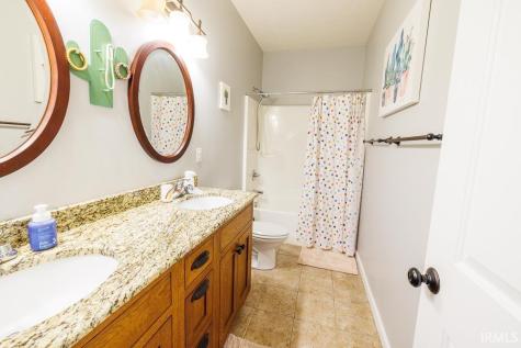 1264 W Hedge Apple Lane Bloomington IN 47404
