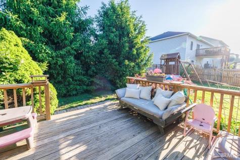 1264 W Hedge Apple Lane Bloomington IN 47404