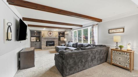 8112 Tewksbury Court Fort Wayne IN 46835