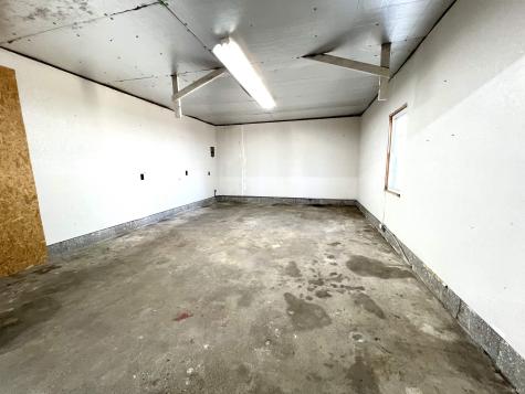204 W Depot Street Bruceville IN 47516
