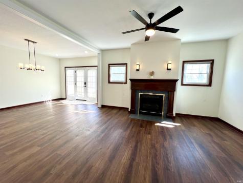 204 W Depot Street Bruceville IN 47516