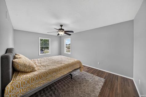 5608 Trippel Drive Mishawaka IN 46545