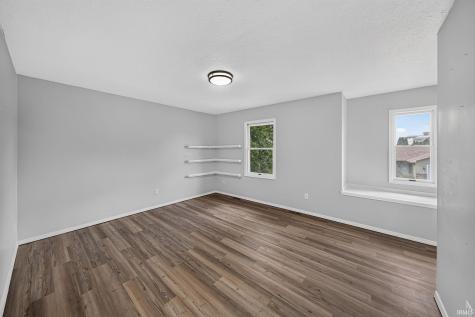 5608 Trippel Drive Mishawaka IN 46545