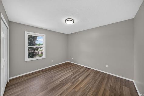 5608 Trippel Drive Mishawaka IN 46545