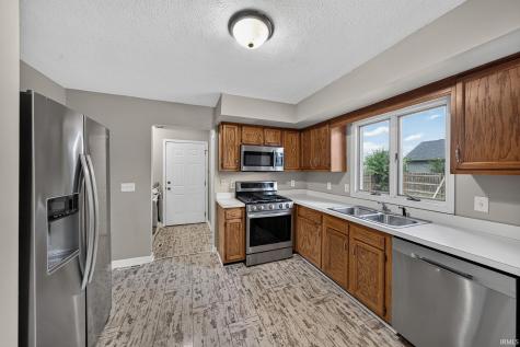 5608 Trippel Drive Mishawaka IN 46545