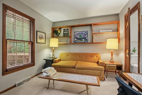 1106 Clermont Drive South Bend IN 46617