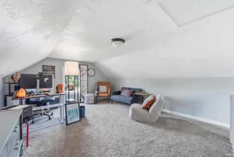 118 Burns Boulevard Fort Wayne IN 46807
