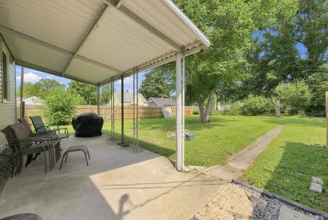 118 Burns Boulevard Fort Wayne IN 46807