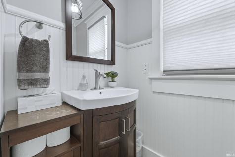 824 Lavina Street Fort Wayne IN 46802