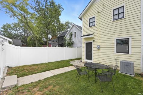 824 Lavina Street Fort Wayne IN 46802