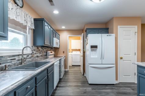 6712 Creekwood Lane Fort Wayne IN 46835