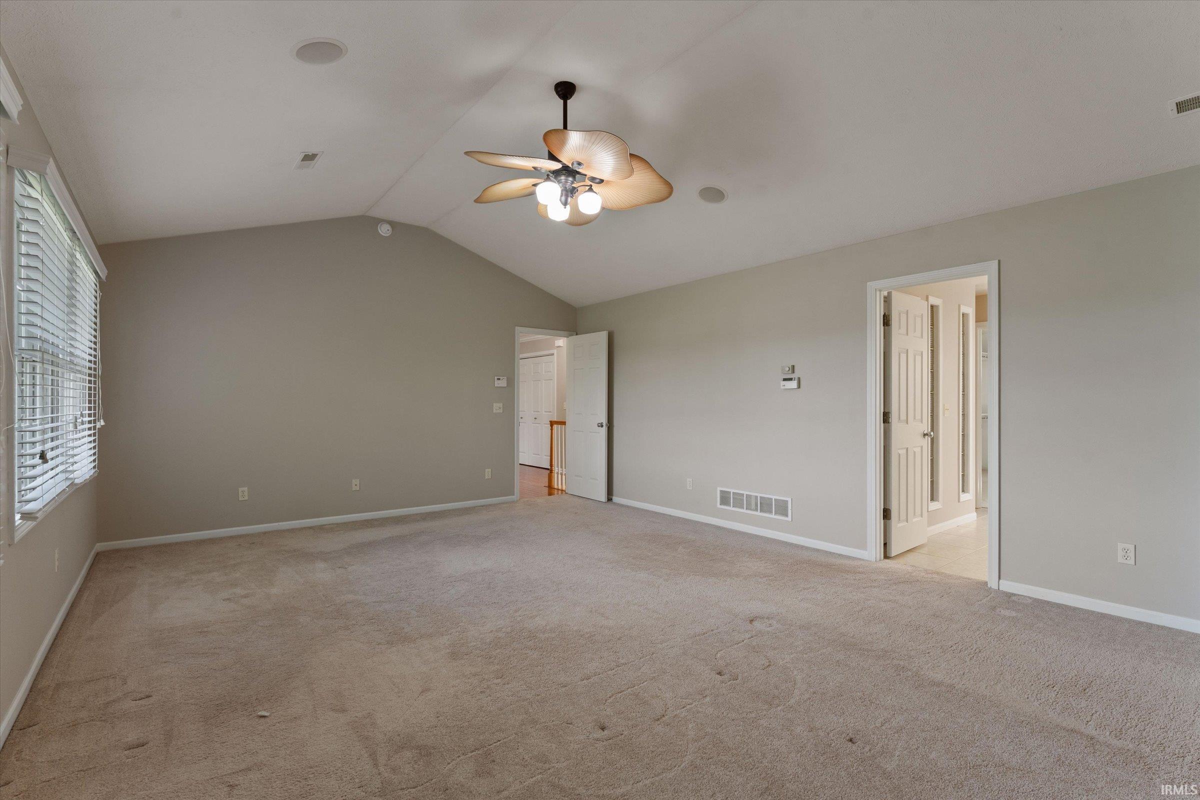 51344 Amesburry Way Granger IN 46530