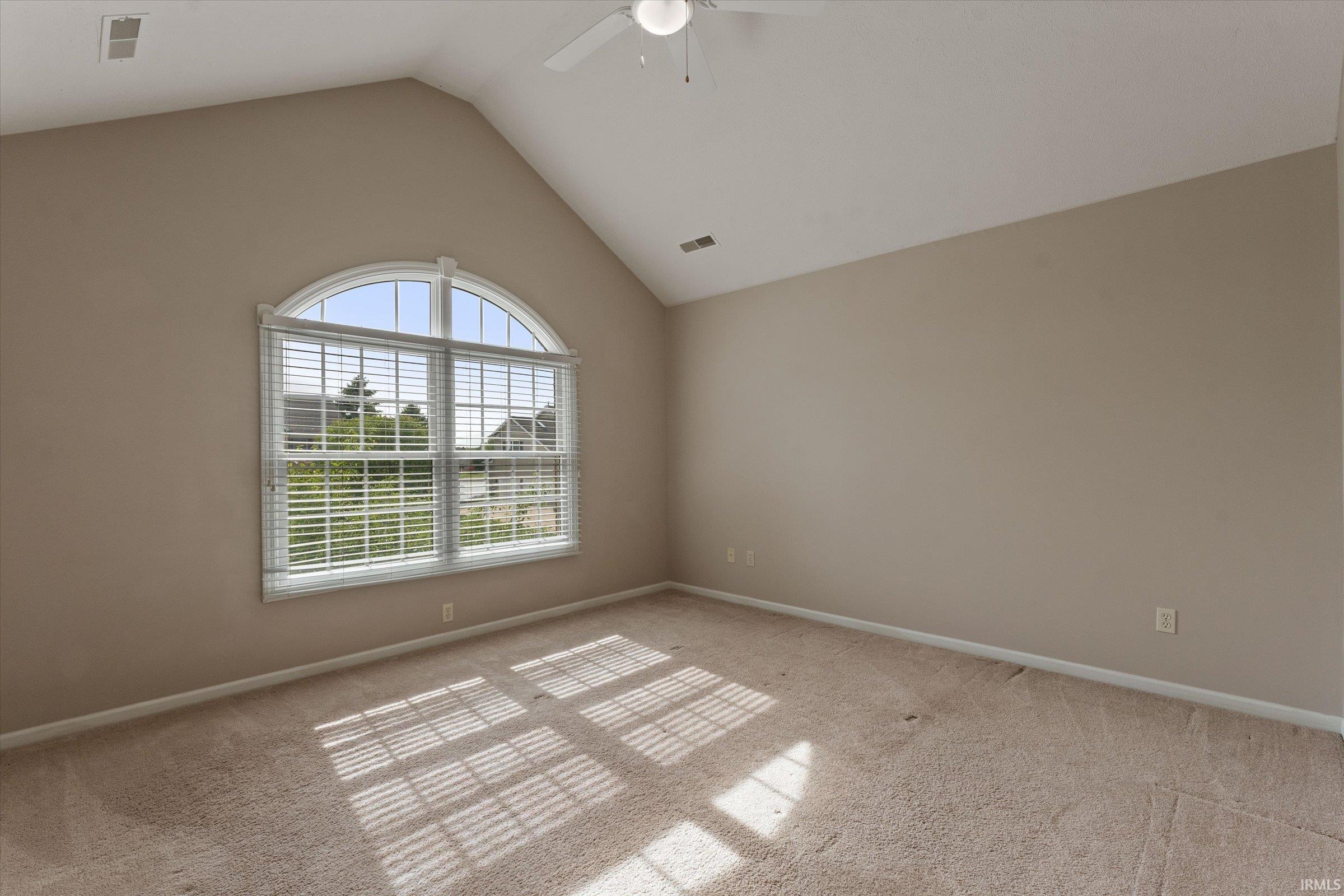 51344 Amesburry Way Granger IN 46530