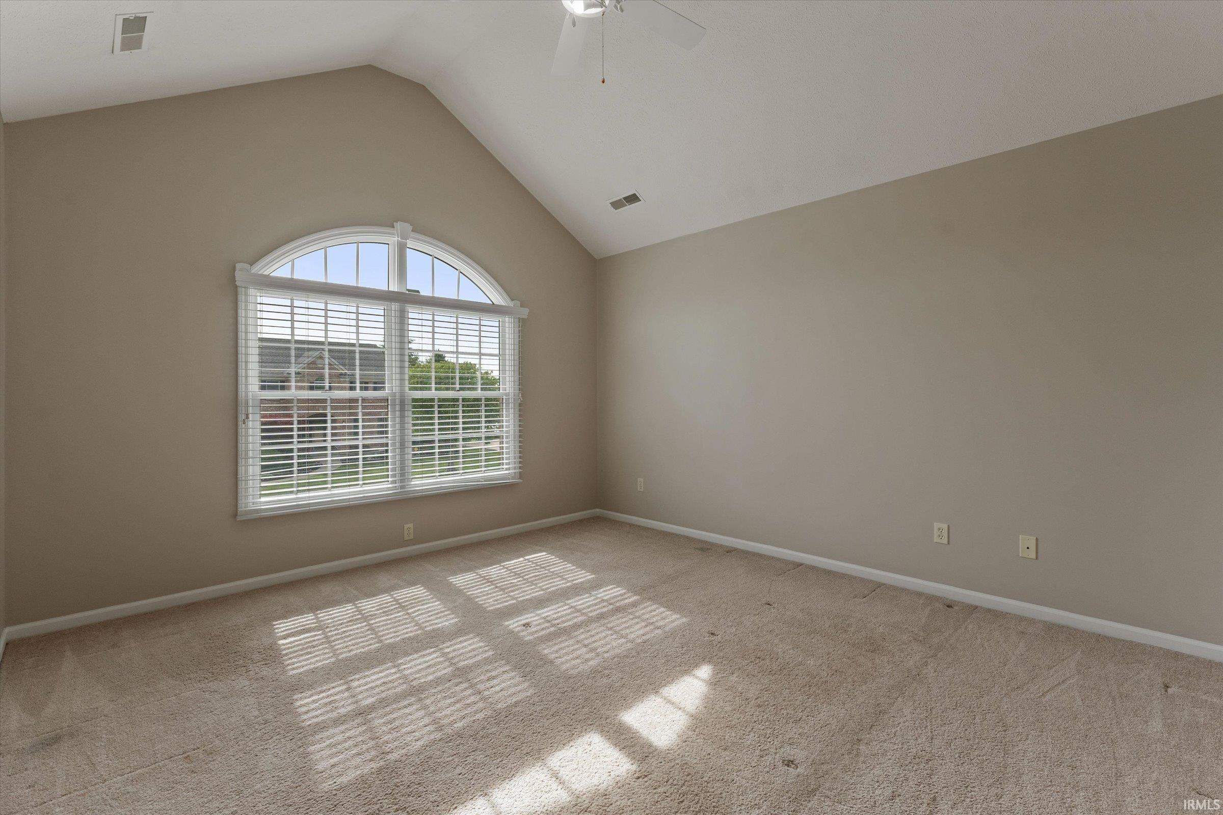 51344 Amesburry Way Granger IN 46530