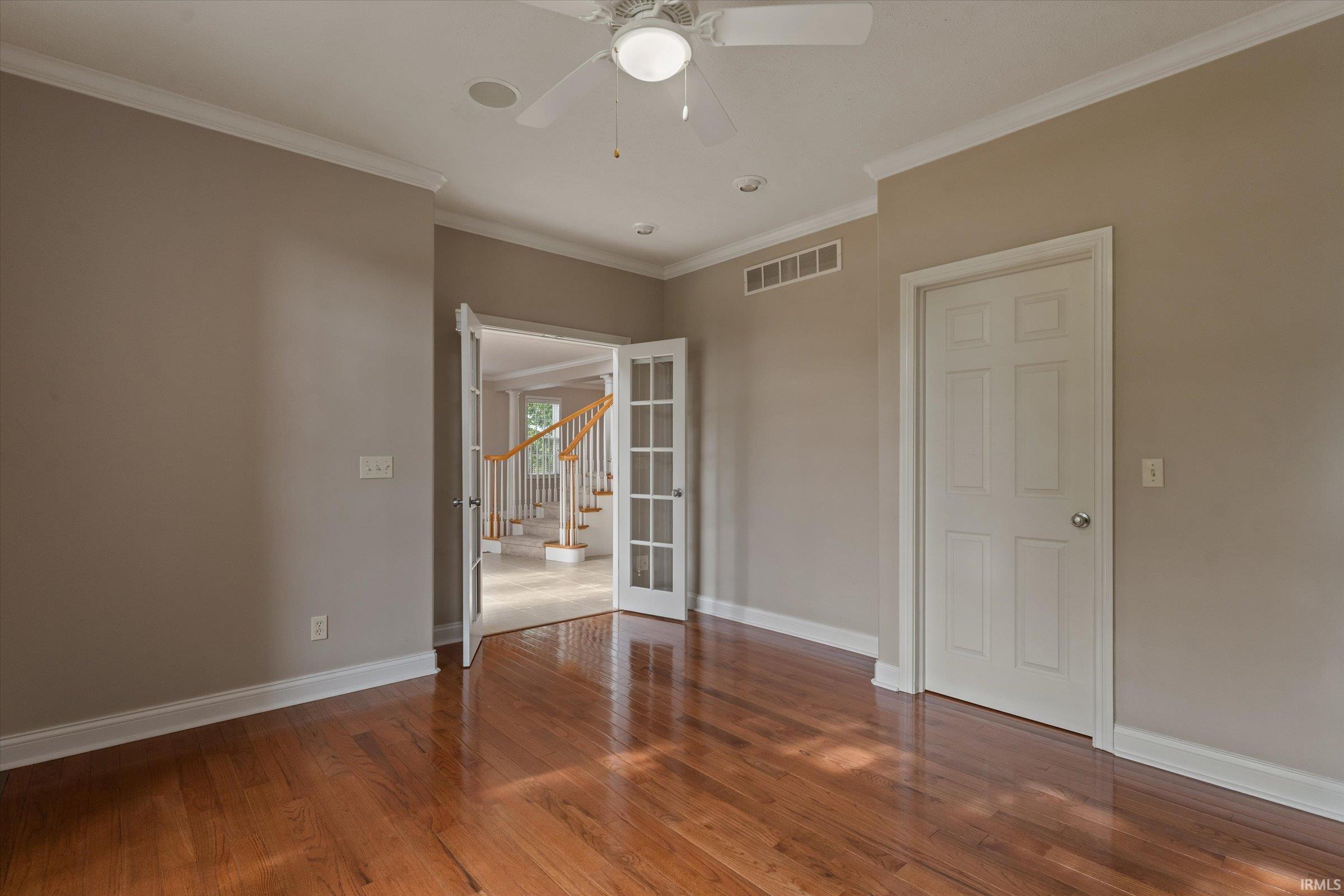 51344 Amesburry Way Granger IN 46530