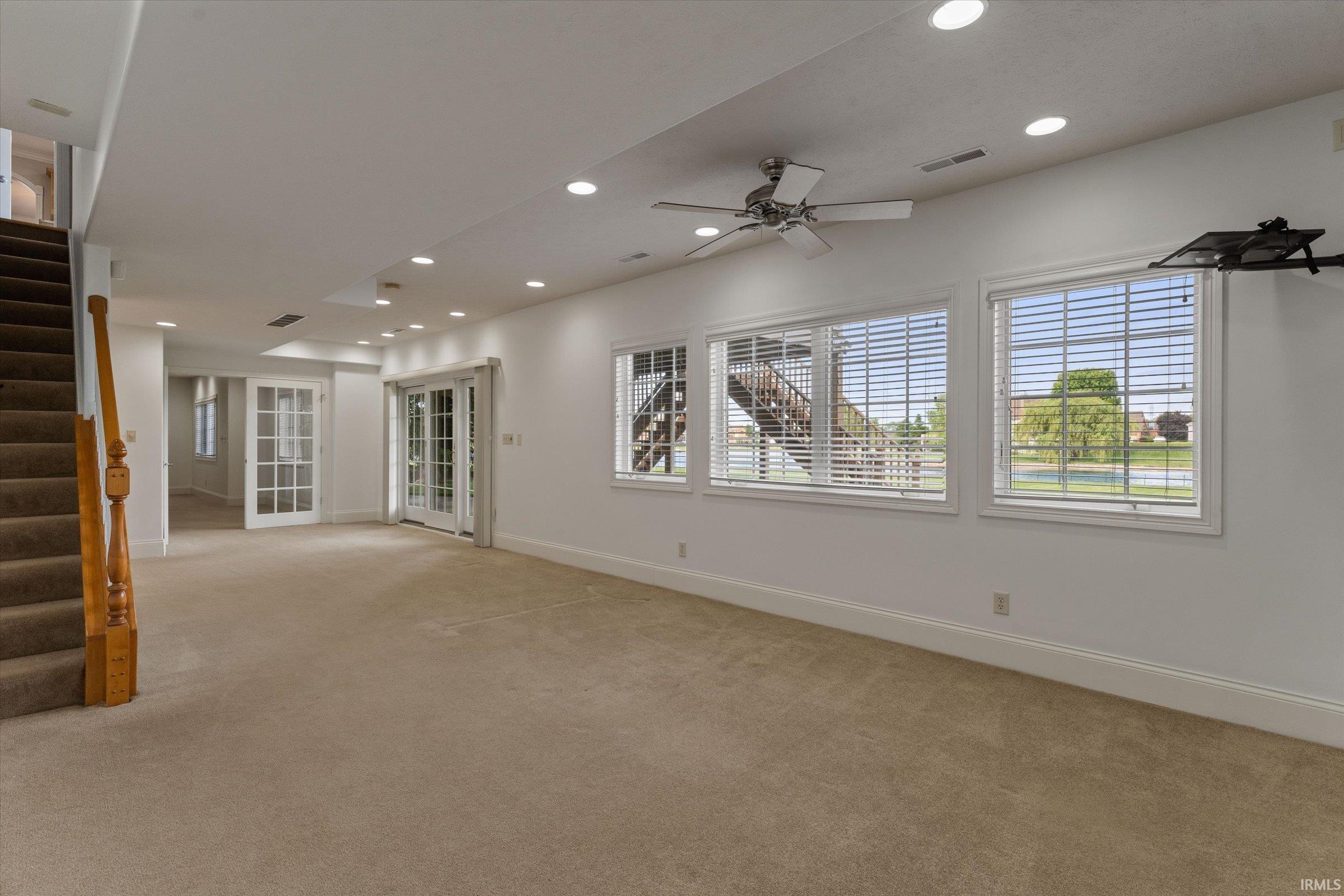 51344 Amesburry Way Granger IN 46530