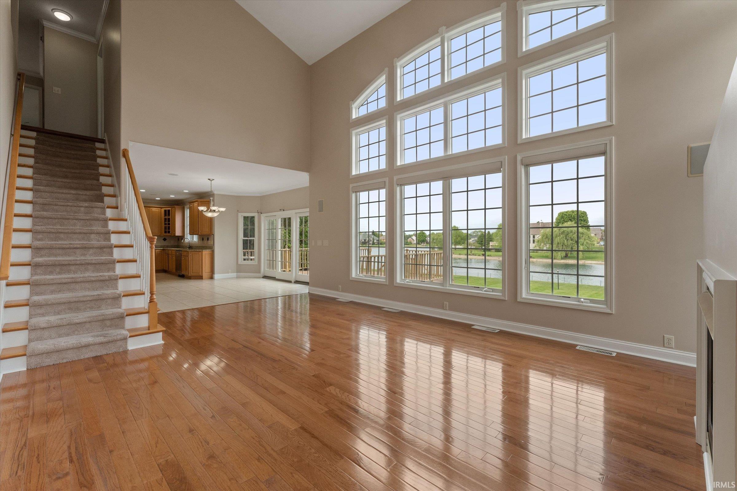 51344 Amesburry Way Granger IN 46530