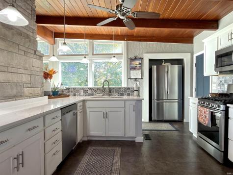 2239 S Hillcrest Drive Peru IN 46970