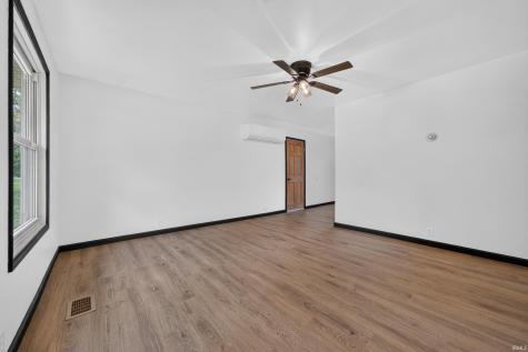 864 Orchid Place Peru IN 46970