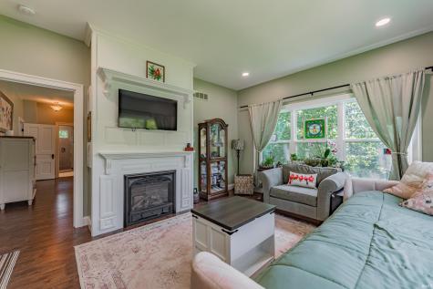 2400 Harmony Way Evansville IN 47720