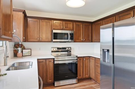 195 Greenpointe Parkway Fort Wayne IN 46814