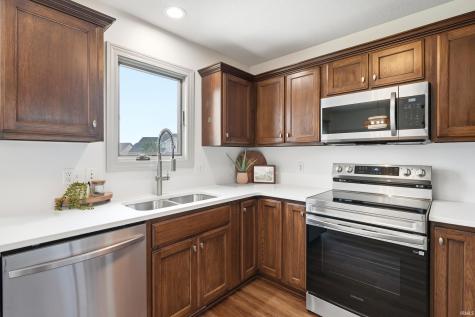 195 Greenpointe Parkway Fort Wayne IN 46814