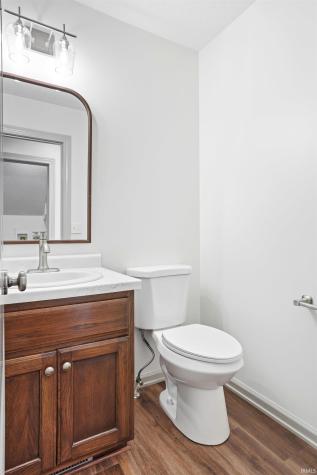 195 Greenpointe Parkway Fort Wayne IN 46814