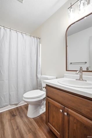 195 Greenpointe Parkway Fort Wayne IN 46814