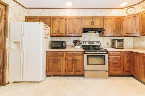8301 W River Road Yorktown IN 47396
