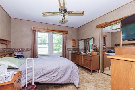 8301 W River Road Yorktown IN 47396