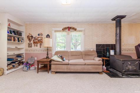 8301 W River Road Yorktown IN 47396