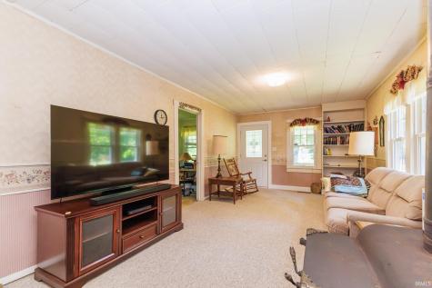 8301 W River Road Yorktown IN 47396