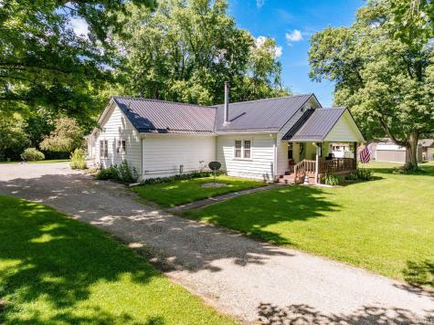 8301 W River Road Yorktown IN 47396