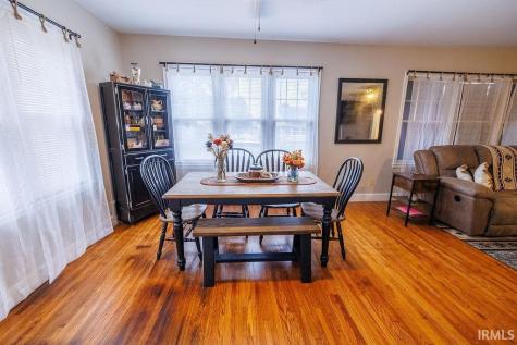 171 N Lewis Street Bloomfield IN 47424