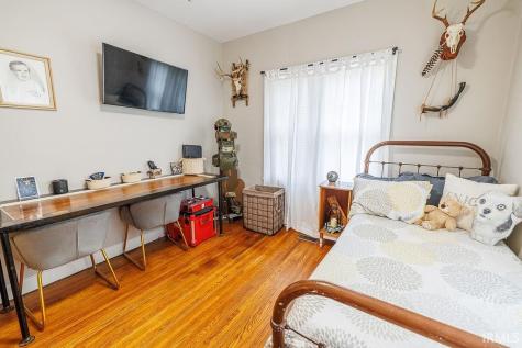 171 N Lewis Street Bloomfield IN 47424