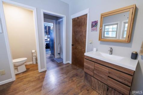 171 N Lewis Street Bloomfield IN 47424