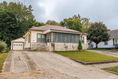 171 N Lewis Street Bloomfield IN 47424