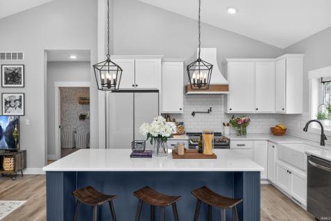 313 W Rigg Street New Carlisle IN 46552