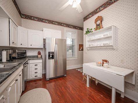 406 S Main Street Owensville IN 47665