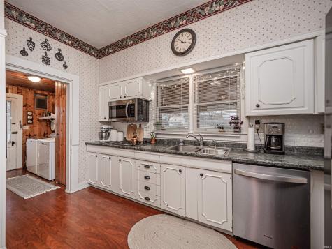 406 S Main Street Owensville IN 47665