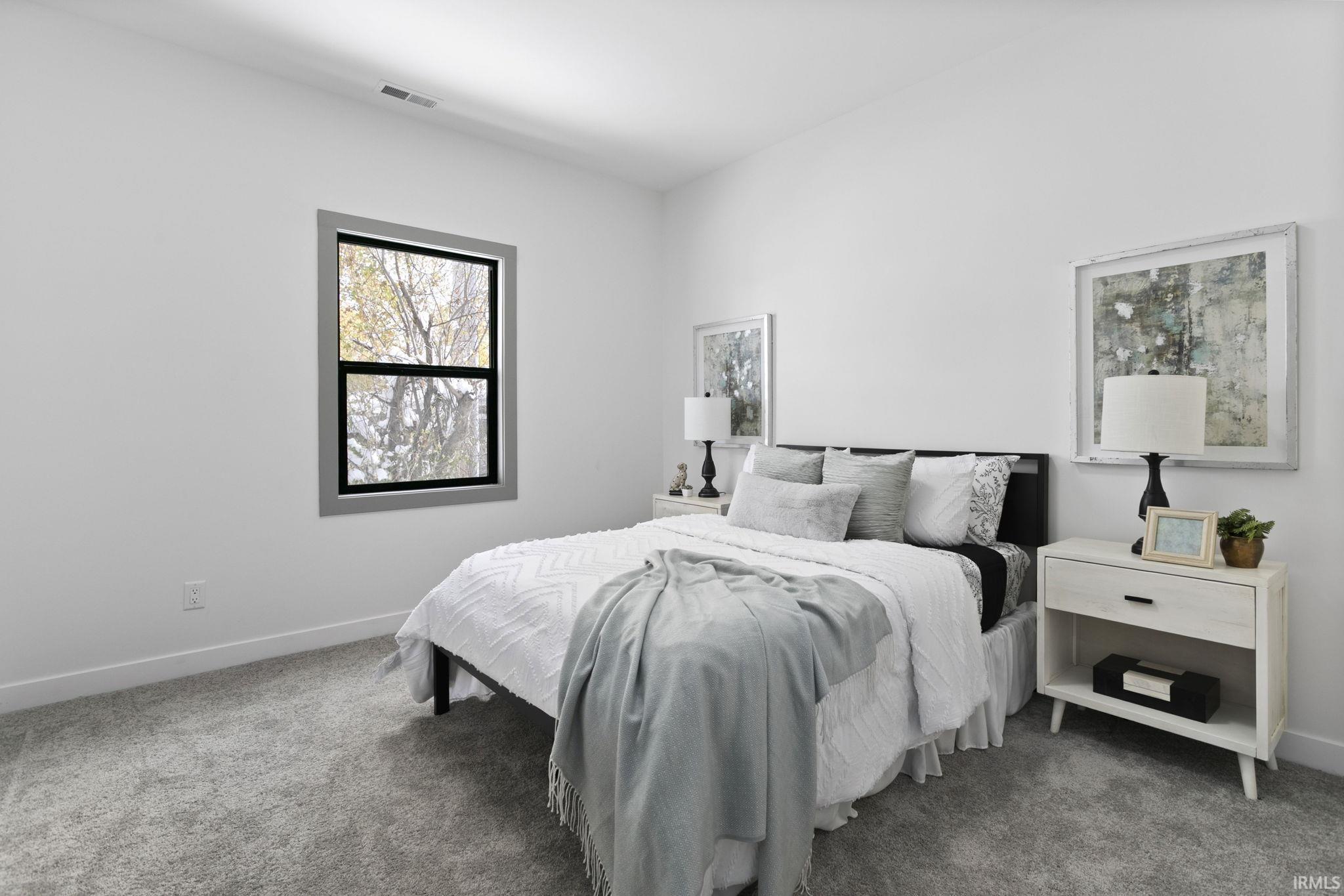 1725 Thornhill Drive South Bend IN 46614