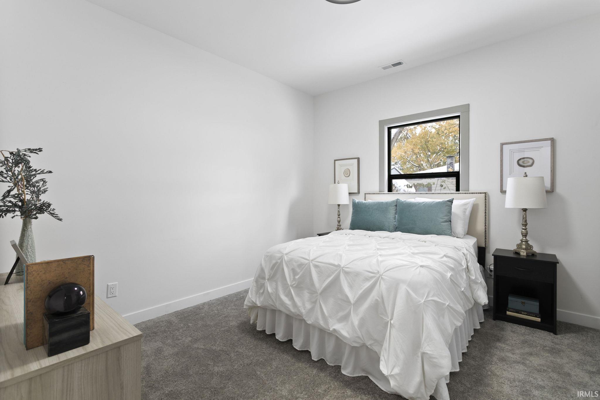 1725 Thornhill Drive South Bend IN 46614