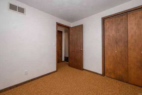 5090 N County Road 925 W Yorktown IN 47396