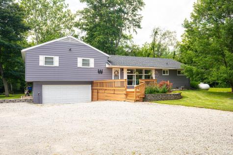 11866 N 300 E Roanoke IN 46783