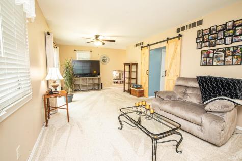11866 N 300 E Roanoke IN 46783