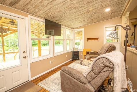 11866 N 300 E Roanoke IN 46783