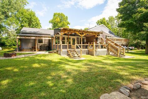 11866 N 300 E Roanoke IN 46783