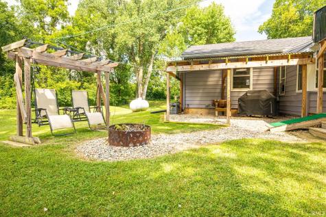 11866 N 300 E Roanoke IN 46783