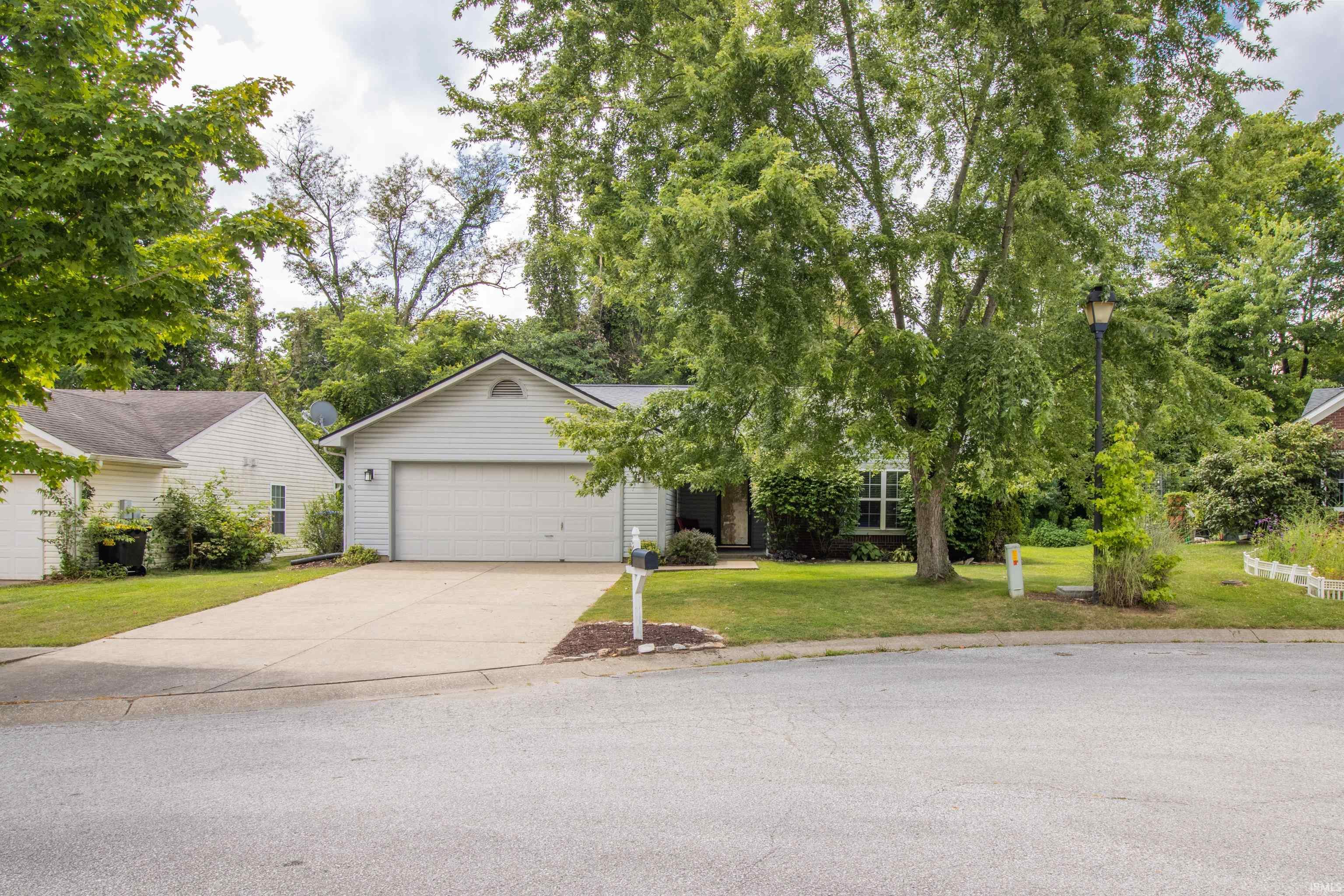 332 S Woodfield Lane Bloomington IN 47403